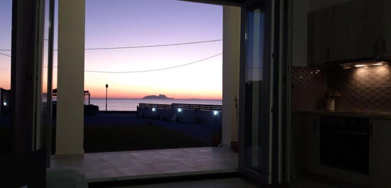 Coral Sea Apartment คอคคิโนส เปียร์โกส ภายนอก รูปภาพ